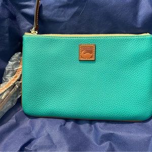 Dooney & Bourke large wristlet